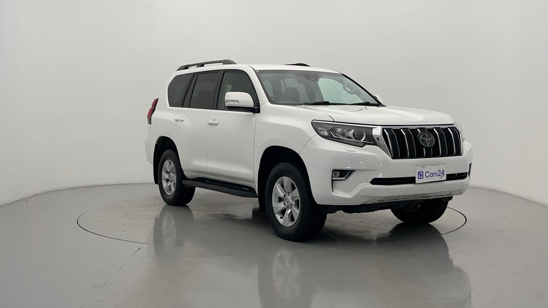 2020 Toyota Landcruiser Prado Gxl, Automatic, 111983 km, Right Front Diagonal (45- Degree) View