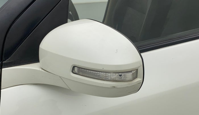 2013 Maruti Swift Dzire VXI, Petrol, Manual, 66,762 km, Left rear-view mirror - Indicator light has minor damage
