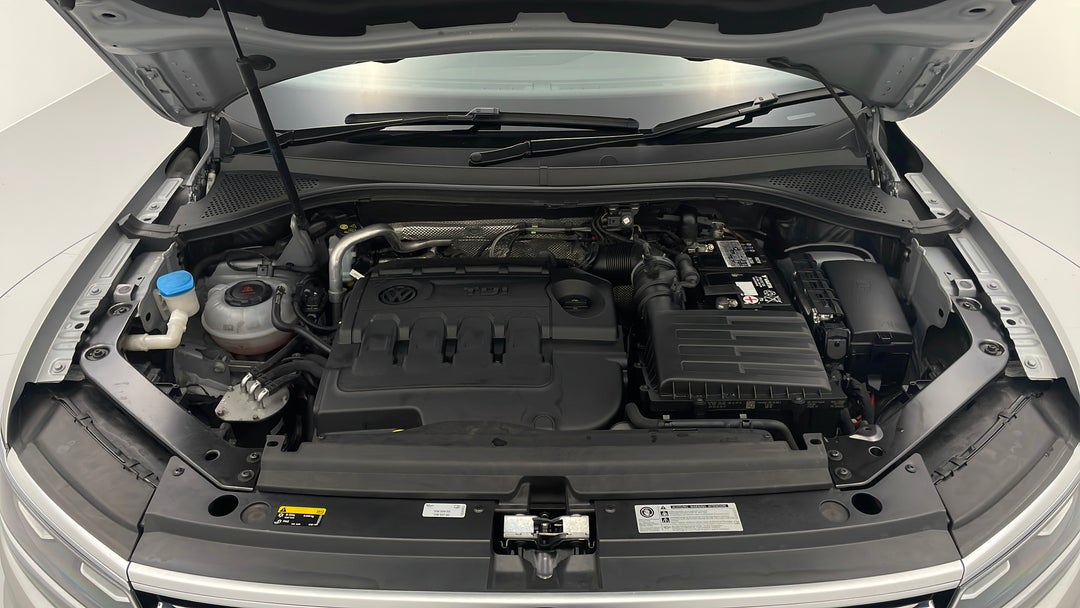 Open Bonnet (Engine)