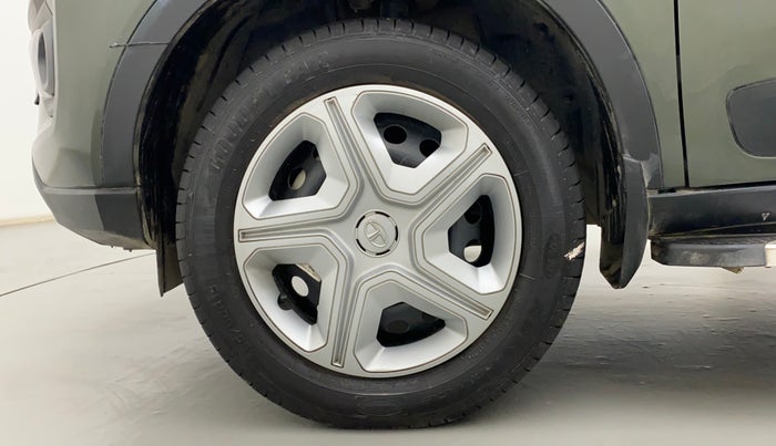 2021 Tata NEXON XM SUNROOF PETROL, Petrol, Manual, 14,800 km, Left Front Wheel