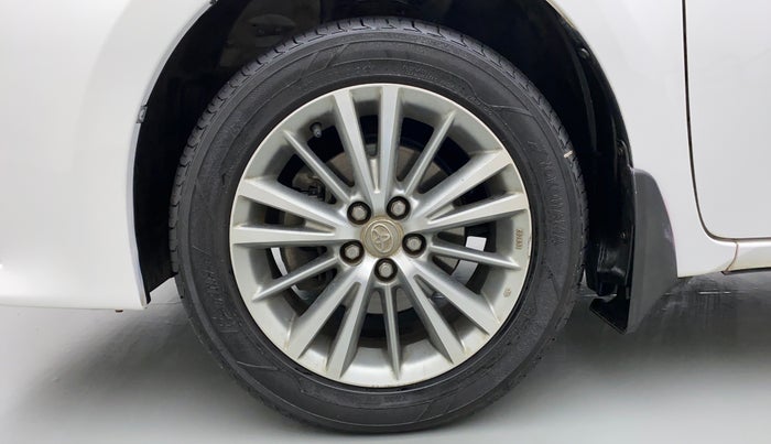 2015 Toyota Corolla Altis VL AT, Petrol, Automatic, 19,880 km, Left Front Wheel
