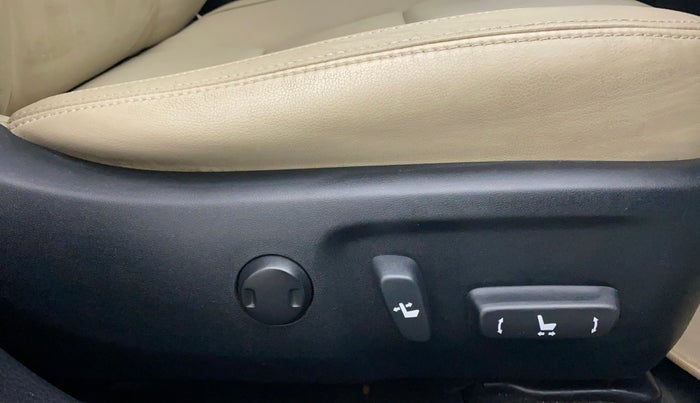 2015 Toyota Corolla Altis VL AT, Petrol, Automatic, 19,880 km, Driver Side Adjustment Panel