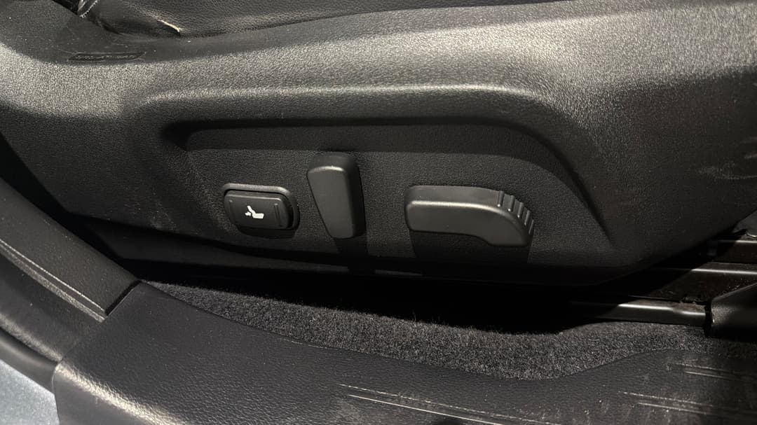 2018 Subaru Liberty 2.5i Premium, Automatic, 128731 km, Drivers Side Adjustment Panel