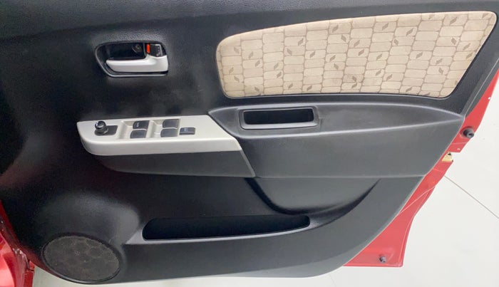2014 Maruti Wagon R 1.0 VXI, Petrol, Manual, Driver Side Door Panels Control