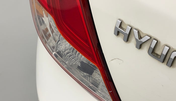 2014 Hyundai i20 SPORTZ 1.4 CRDI, Diesel, Manual, 1,24,528 km, Left tail light - Minor damage