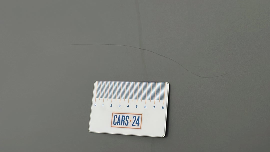Quarter Panel Rear LHS Scratch