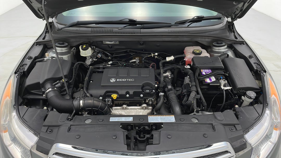 Open Bonnet (Engine)