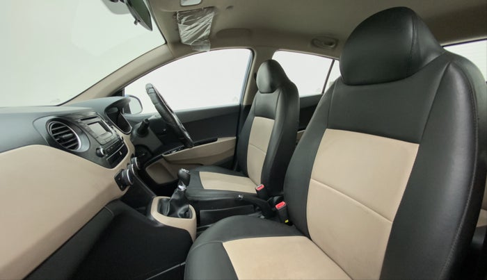 2015 Hyundai Grand i10 SPORTZ 1.2 KAPPA VTVT, Petrol, Manual, 24,093 km, Right Side Front Door Cabin