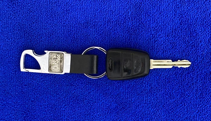 2015 Hyundai Grand i10 SPORTZ 1.2 KAPPA VTVT, Petrol, Manual, 24,093 km, Key Close Up