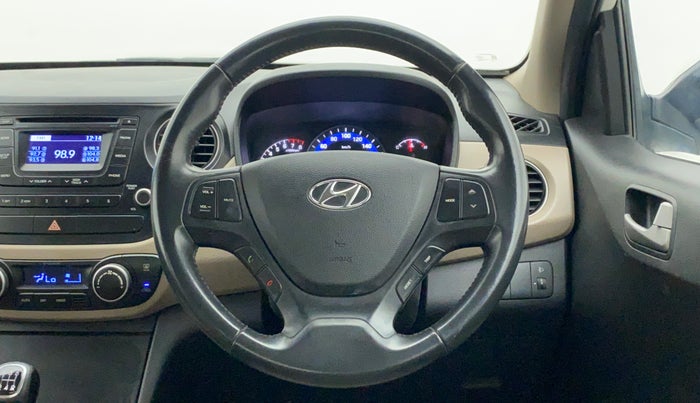 2014 Hyundai Xcent SX 1.2 (O), Petrol, Manual, 50,411 km, Steering Wheel Close Up