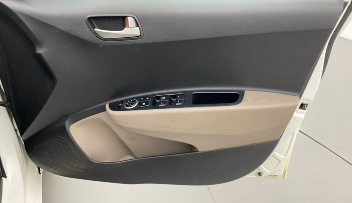 2014 Hyundai Xcent SX 1.2 (O), Petrol, Manual, 50,411 km, Driver Side Door Panels Control