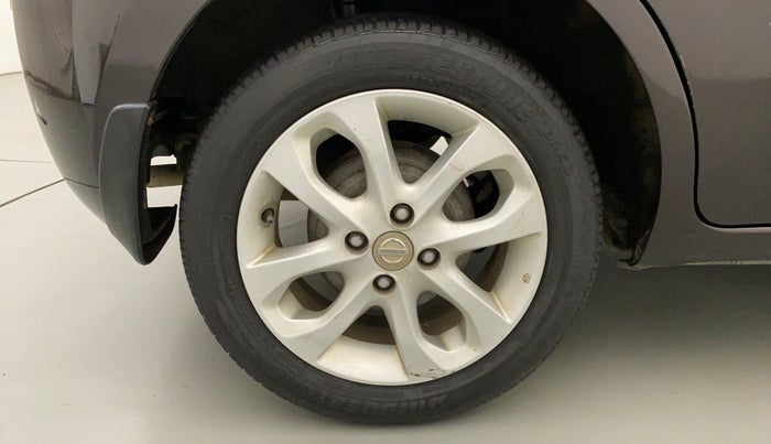 2017 Nissan Micra XV CVT, Petrol, Automatic, 21,480 km, Right Rear Wheel