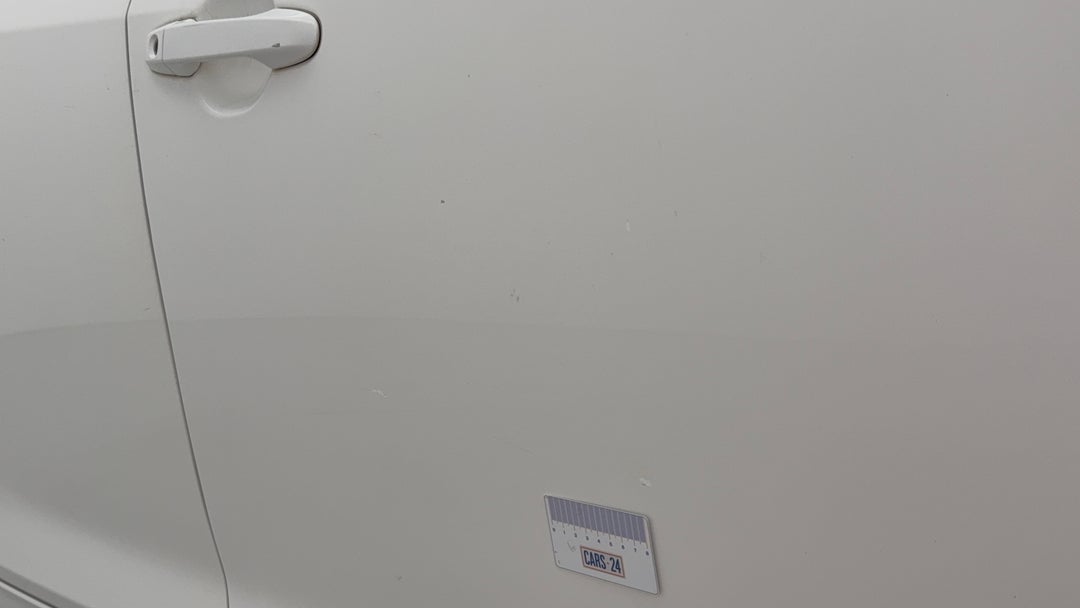 2013 Toyota Camry Altise, Automatic, 125483 km, Doors Front RHS Chip