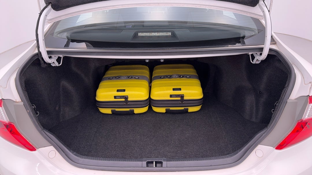 2013 Toyota Camry Altise, Automatic, 125483 km, Boot Inside View with Luggage