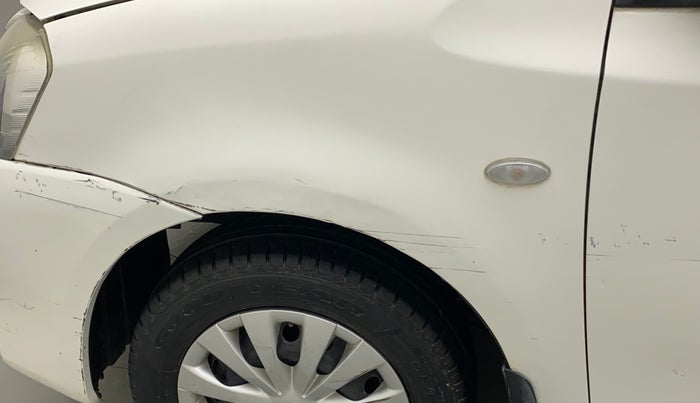 2013 Toyota Etios Liva G, Petrol, Manual, 16,850 km, Left fender - Minor scratches