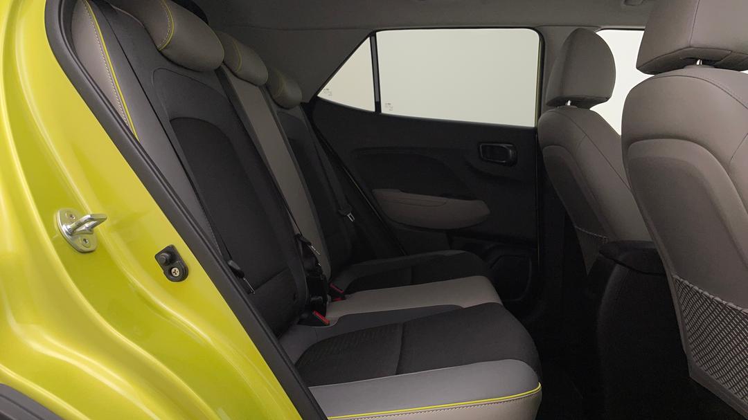 2020 Hyundai Venue Elite (black Interior), Automatic, 80103 km, Right Side Rear Door Cabin View
