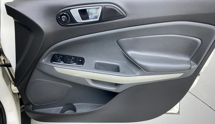 2015 Ford Ecosport 1.5 TITANIUMTDCI OPT, Diesel, Manual, 97,827 km, Driver Side Door Panels Control