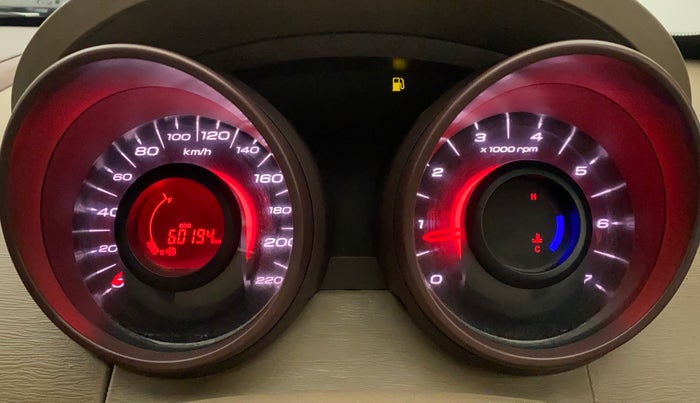 2014 Mahindra XUV500 W4, Diesel, Manual, 60,194 km, Odometer Image