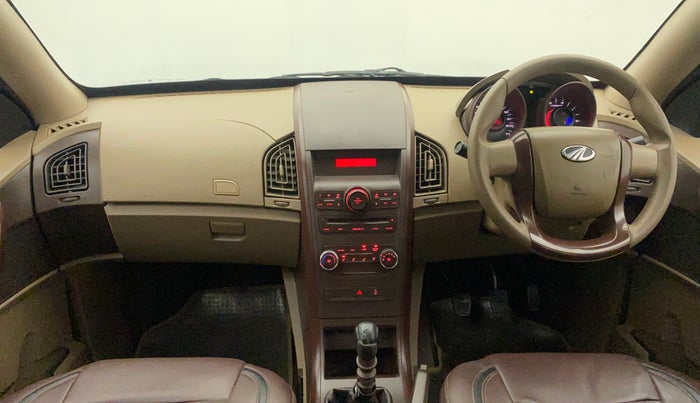2014 Mahindra XUV500 W4, Diesel, Manual, 60,194 km, Dashboard