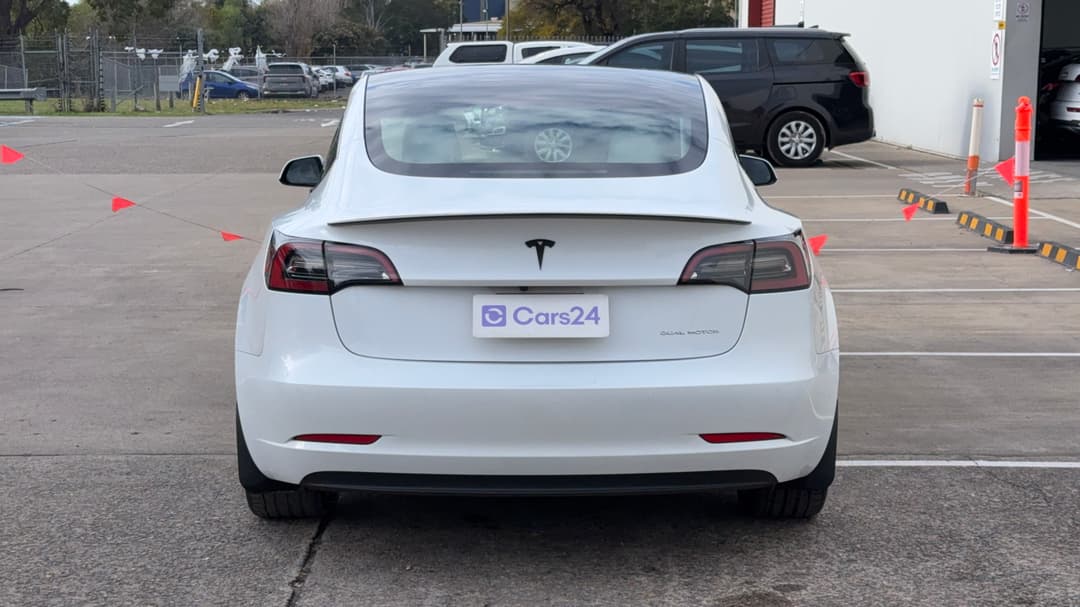 2023 Tesla Model 3 Long Range, Automatic, 16849 km, Back/Rear View