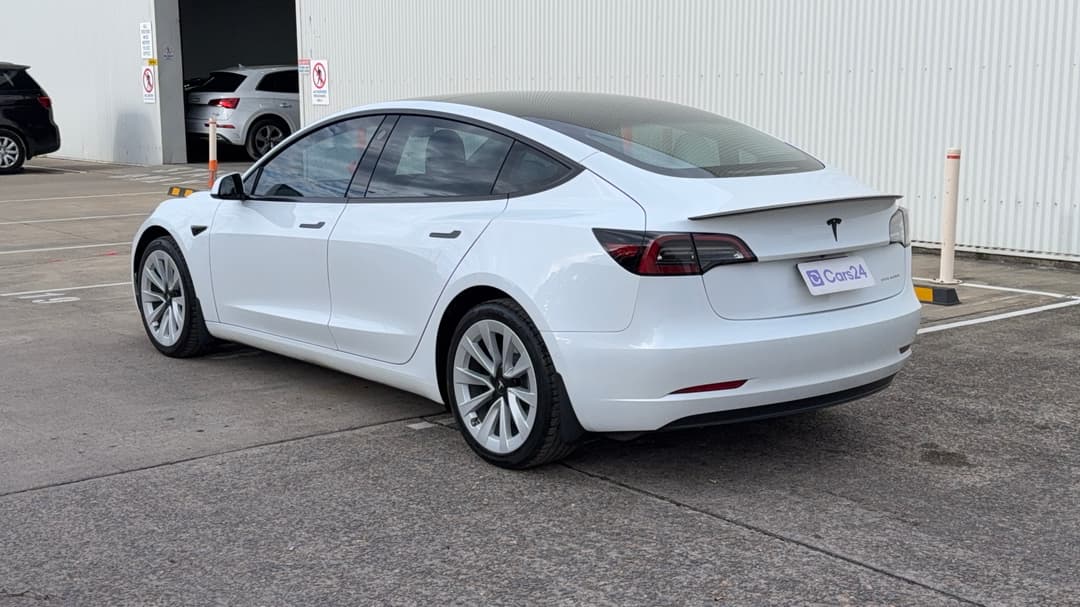 2023 Tesla Model 3 Long Range, Automatic, 16849 km, Left Back Diagonal (45- Degree) View