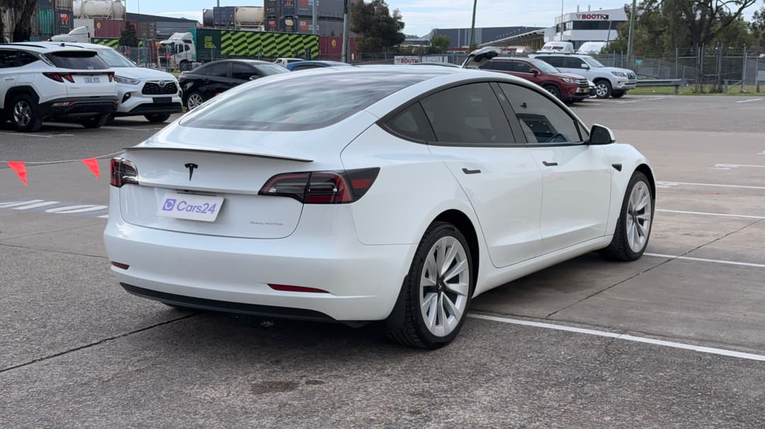 2023 Tesla Model 3 Long Range, Automatic, 16849 km, Right Back Diagonal (45- Degree) View