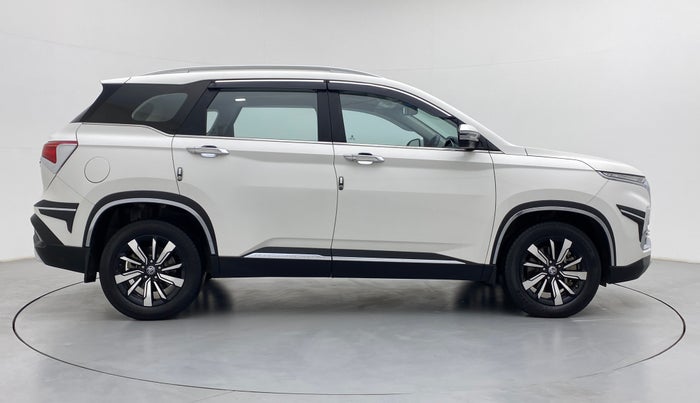 2020 MG HECTOR SHARP DCT PETROL, Petrol, Automatic, 23,356 km, Right Side View