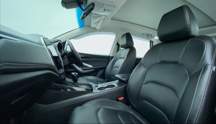 2020 MG HECTOR SHARP DCT PETROL, Petrol, Automatic, 23,356 km, Right Side Front Door Cabin