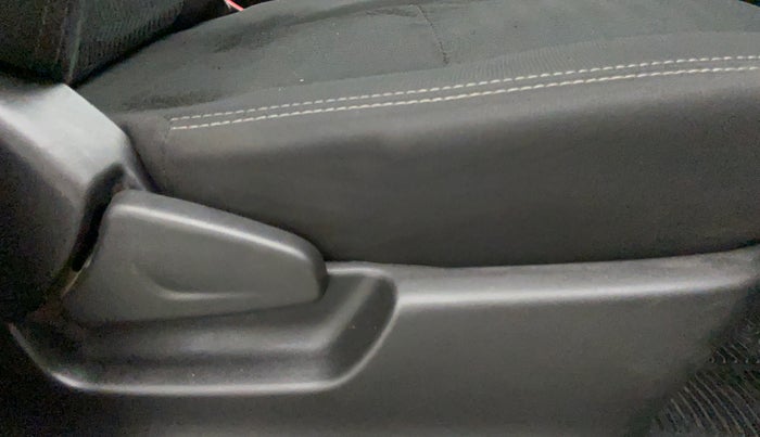 2017 Datsun Go T (O), Petrol, Manual, 12,480 km, Driver Side Adjustment Panel