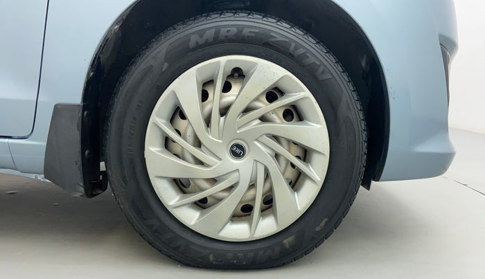 2012 Maruti Ertiga LDI, Diesel, Manual, 1,25,908 km, Right Front Tyre