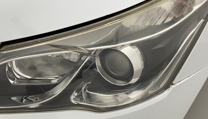 2018 Maruti Ciaz ZETA DIESEL 1.3, Diesel, Manual, 93,809 km, Left headlight - Faded
