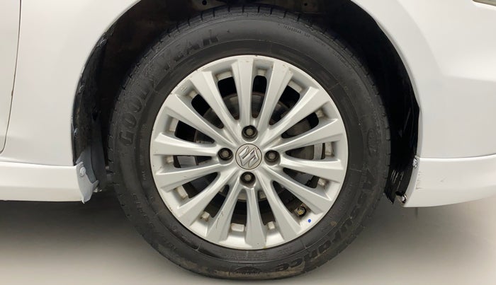 2018 Maruti Ciaz ZETA DIESEL 1.3, Diesel, Manual, 93,809 km, Right Front Wheel