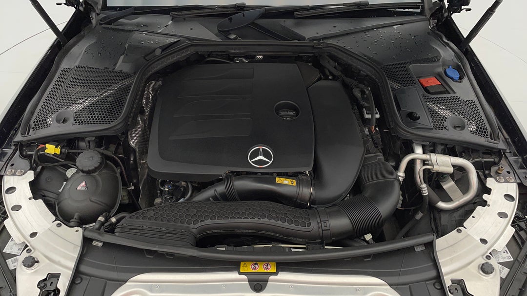 Open Bonnet (Engine)