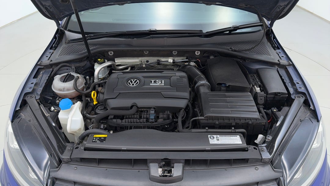 Open Bonnet (Engine)