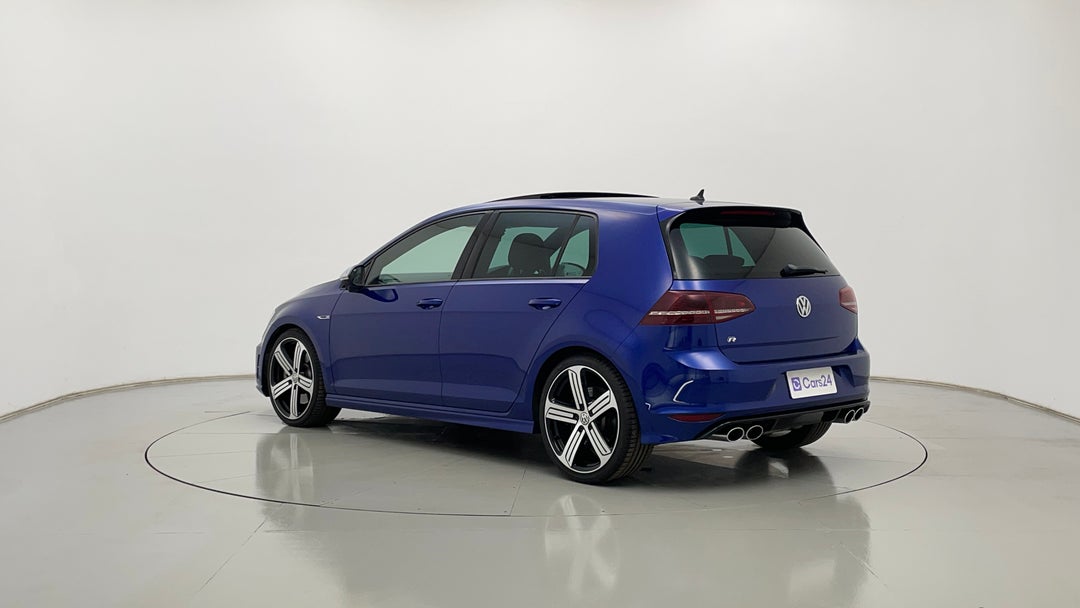 Left Back Diagonal (45- Degree) View