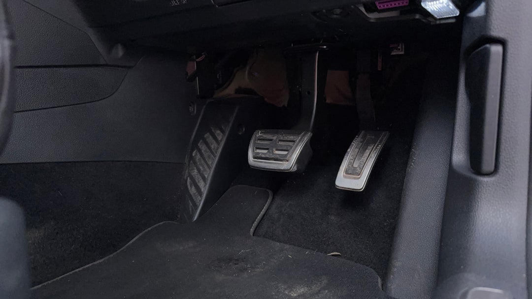 Pedals and Footmat
