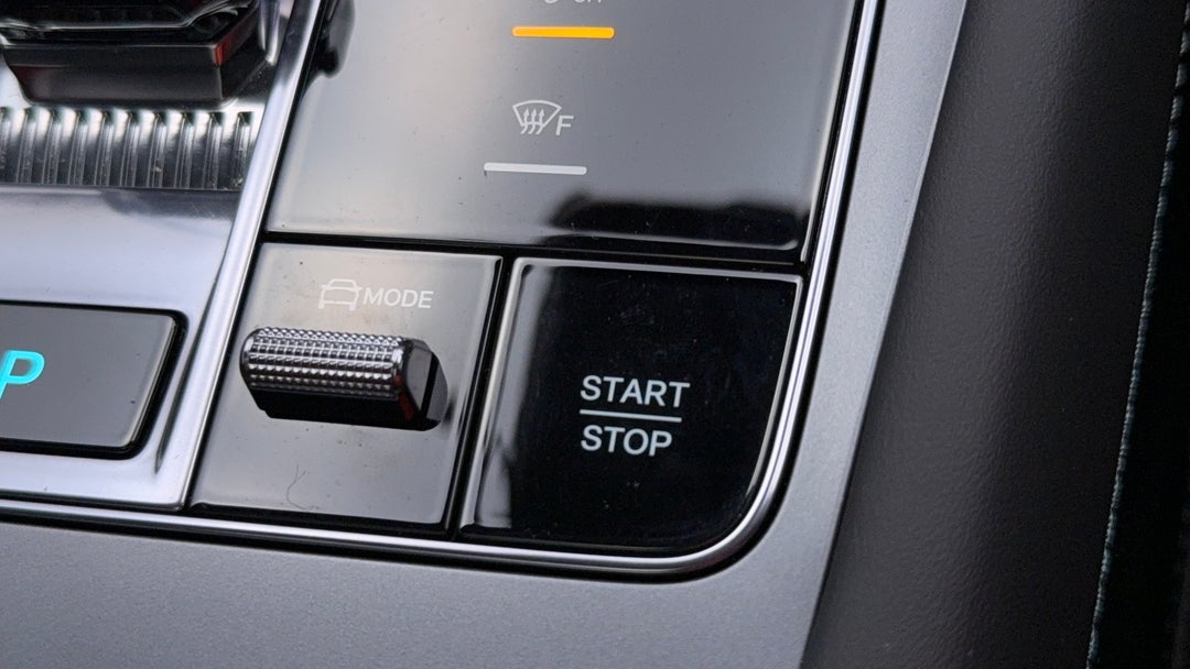 2025 Byd Sealion 7 Premium, Automatic, 7007 km, Keyless / Button Start