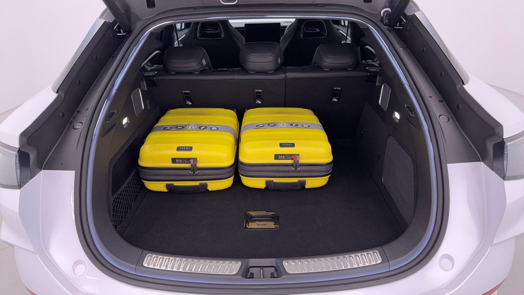 2025 Byd Sealion 7 Premium, Automatic, 7007 km, Boot Inside View with Luggage