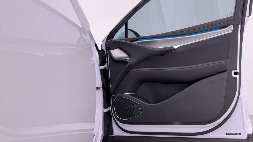 2025 Byd Sealion 7 Premium, Automatic, 7007 km, Speaker View