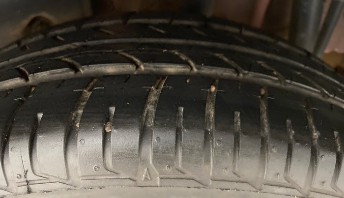 2016 Tata Tiago XZ 1.2 REVOTRON, Petrol, Manual, 74,246 km, Left Rear Tyre Tread