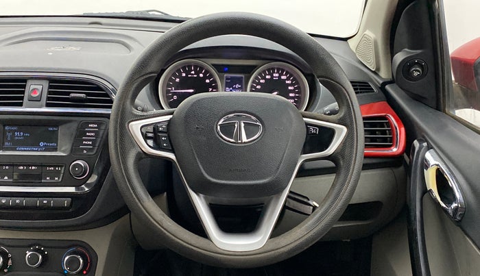 2016 Tata Tiago XZ 1.2 REVOTRON, Petrol, Manual, 74,246 km, Steering Wheel Close Up