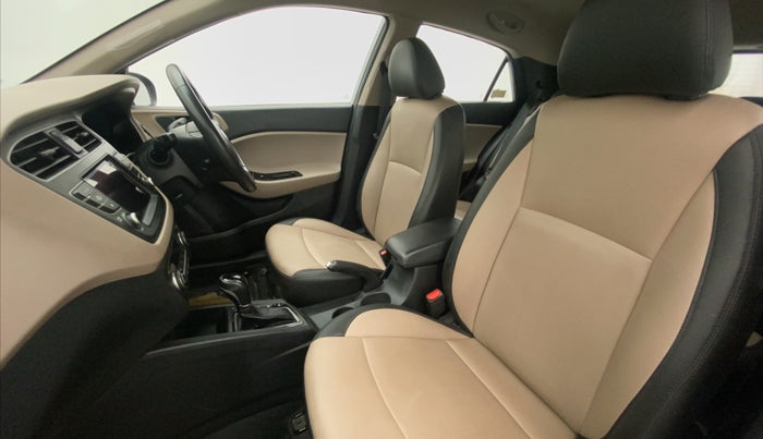 2019 Hyundai Elite i20 ASTA (O) CVT, Petrol, Automatic, 51,956 km, Right Side Front Door Cabin