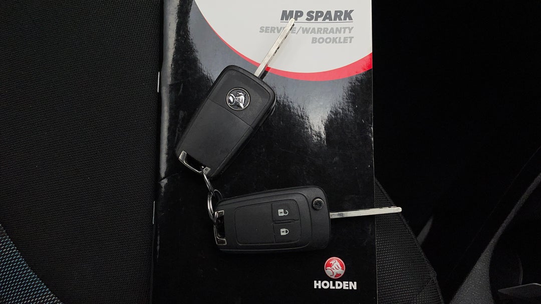 2016 Holden Spark Ls, Manual, 83753 km, Key Close-up