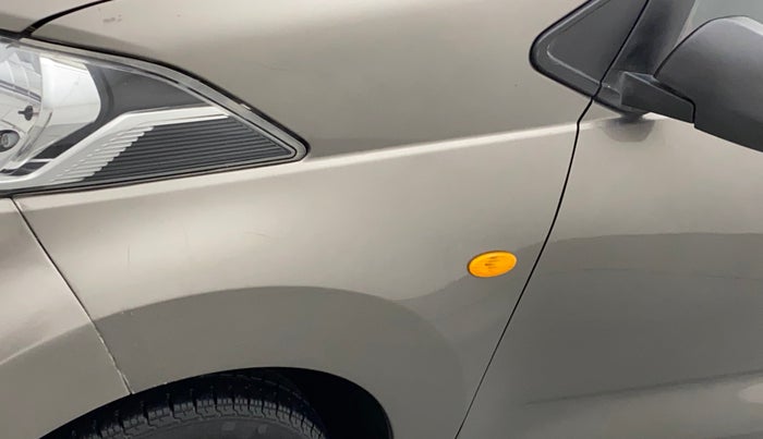 2017 Datsun Redi Go T(O) 1.0, Petrol, Manual, 48,075 km, Left fender - Minor scratches