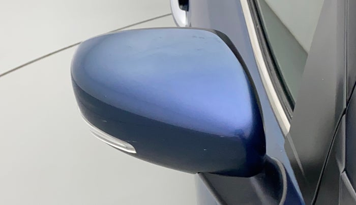 2017 Maruti Baleno ALPHA CVT PETROL 1.2, Petrol, Automatic, 54,065 km, Right rear-view mirror - Minor scratches