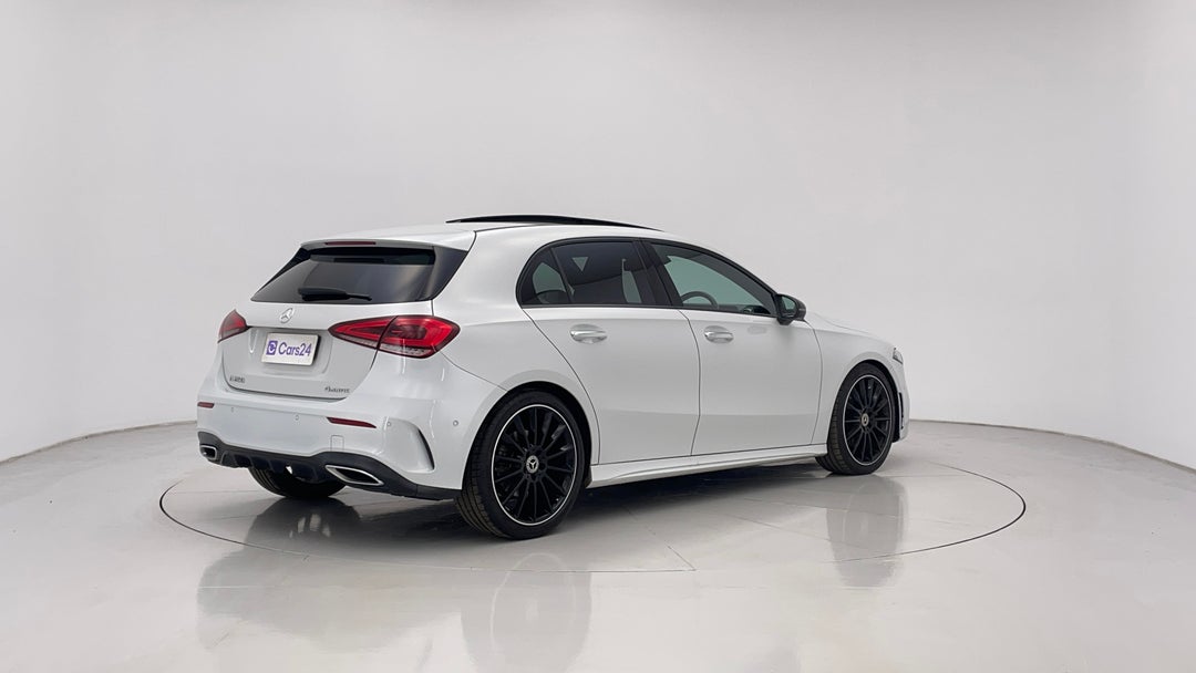 2020 Mercedes-benz A250 4matic, Automatic, 71238 km, Right Back Diagonal (45- Degree) View