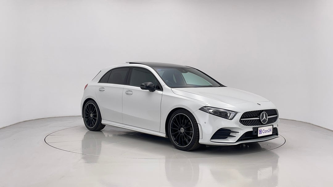 2020 Mercedes-benz A250 4matic, Automatic, 71238 km, Right Front Diagonal (45- Degree) View