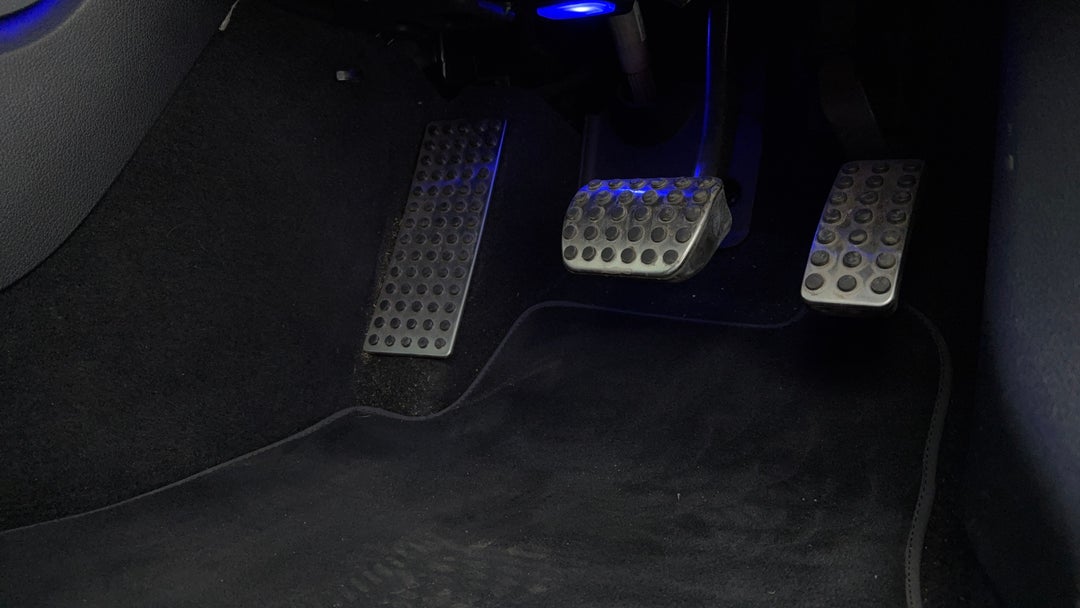 2020 Mercedes-benz A250 4matic, Automatic, 71238 km, Pedals and Footmat