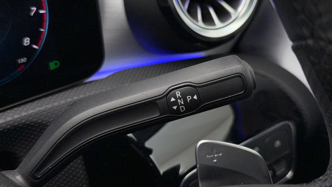 2020 Mercedes-benz A250 4matic, Automatic, 71238 km, Gear Lever 