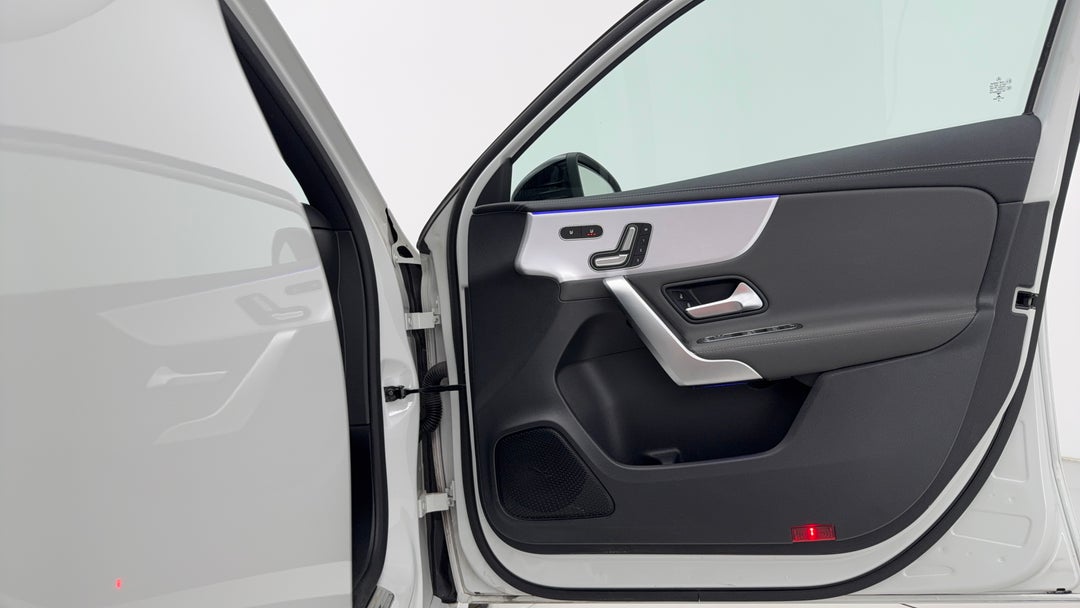 2020 Mercedes-benz A250 4matic, Automatic, 71238 km, Speaker View